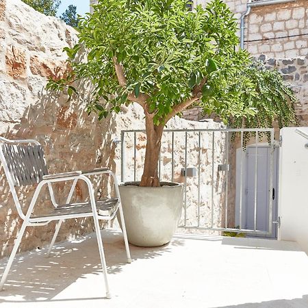 Villa Orange Tree House Vis Exterior foto